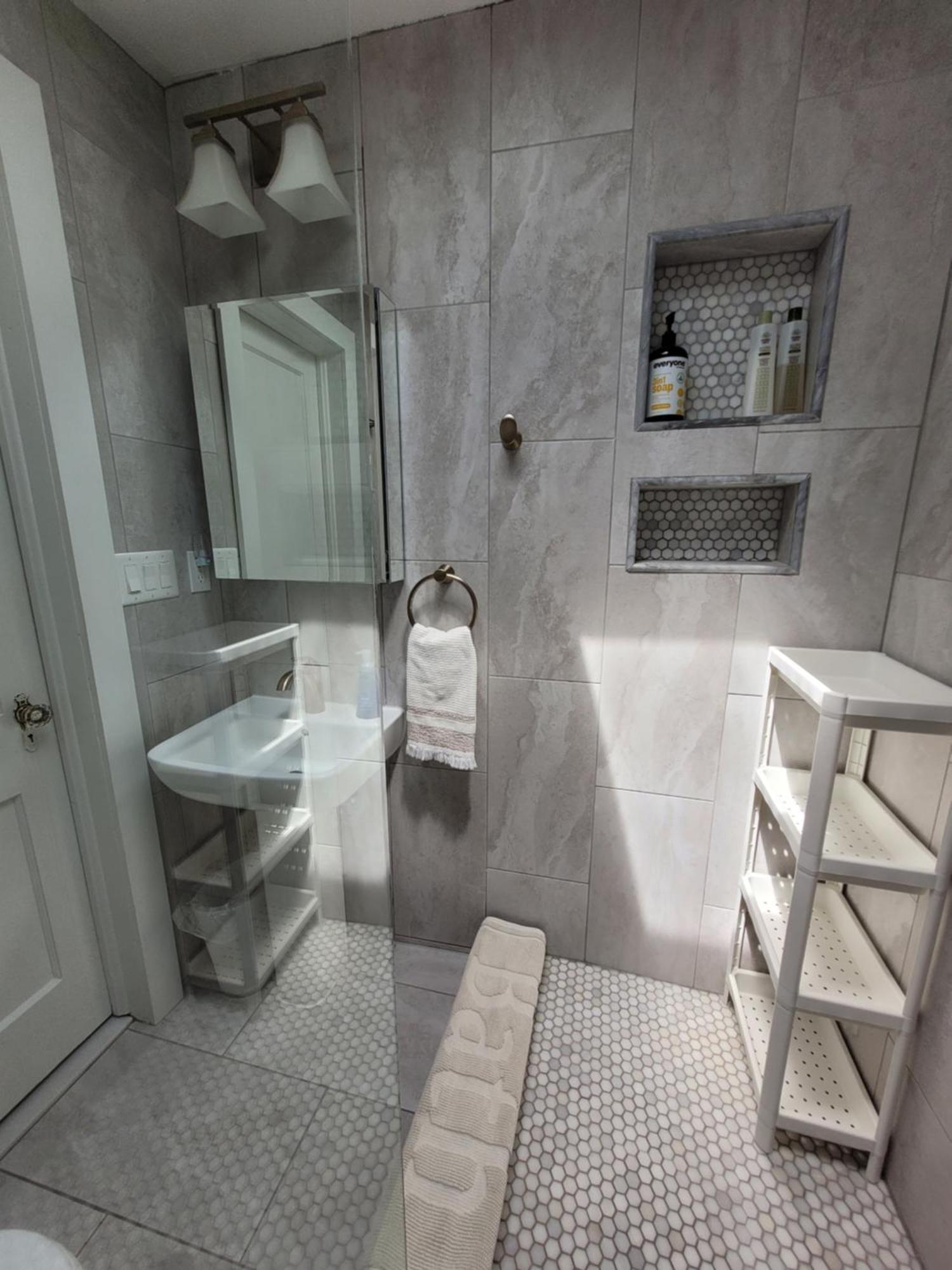 Capitol Hill Adj Home With Parking And Easy Access To Downtown Washington Bagian luar foto